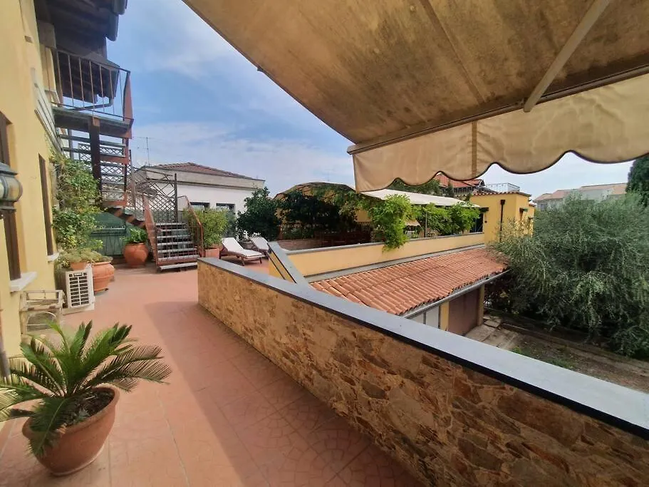 Panzió Touristic Apartment 